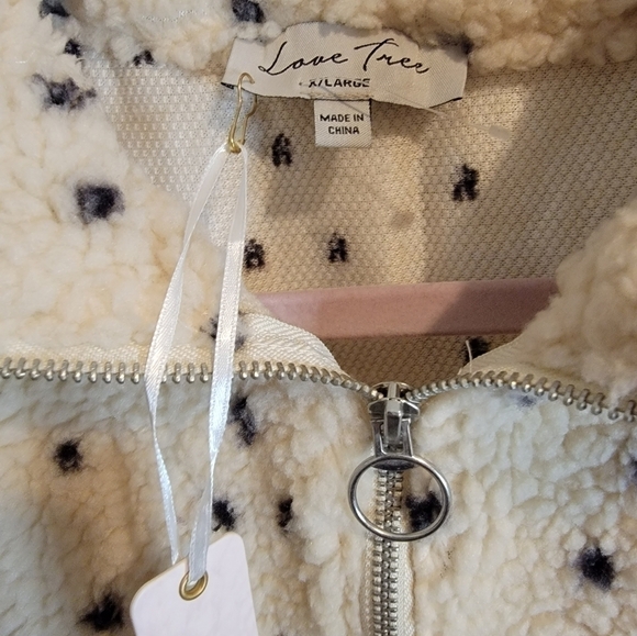 Love tree faux fur sherpa zip up pullover size Extra Large - Picture 3 of 8
